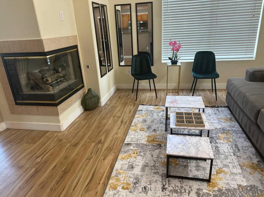 2Br Condo 15 Mins To Downtown Phoenix With Pool & Spa Exterior photo
